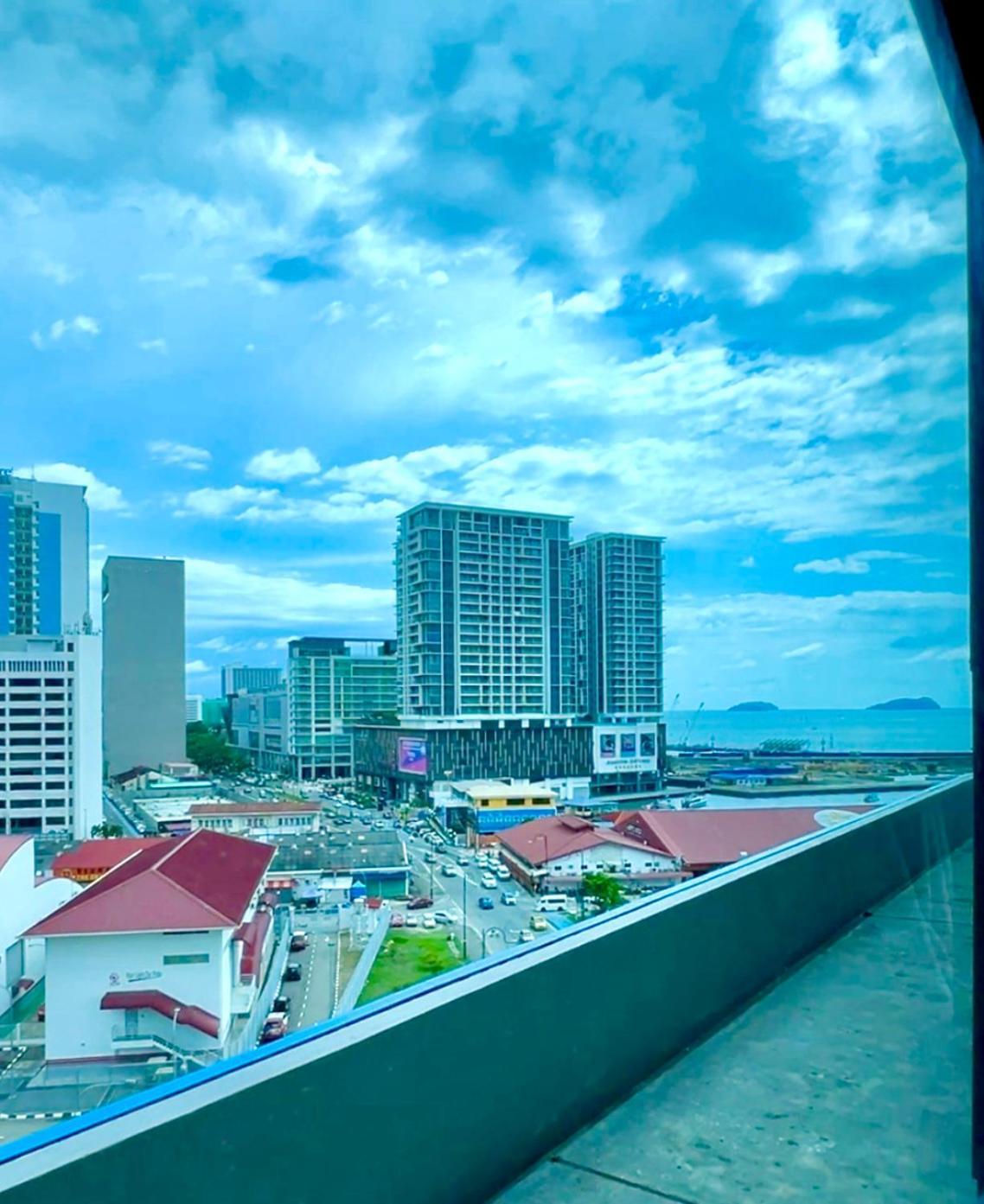 Maison Life 小居屋 Jesselton Quay Citypads Kota Kinabalu Eksteriør billede
